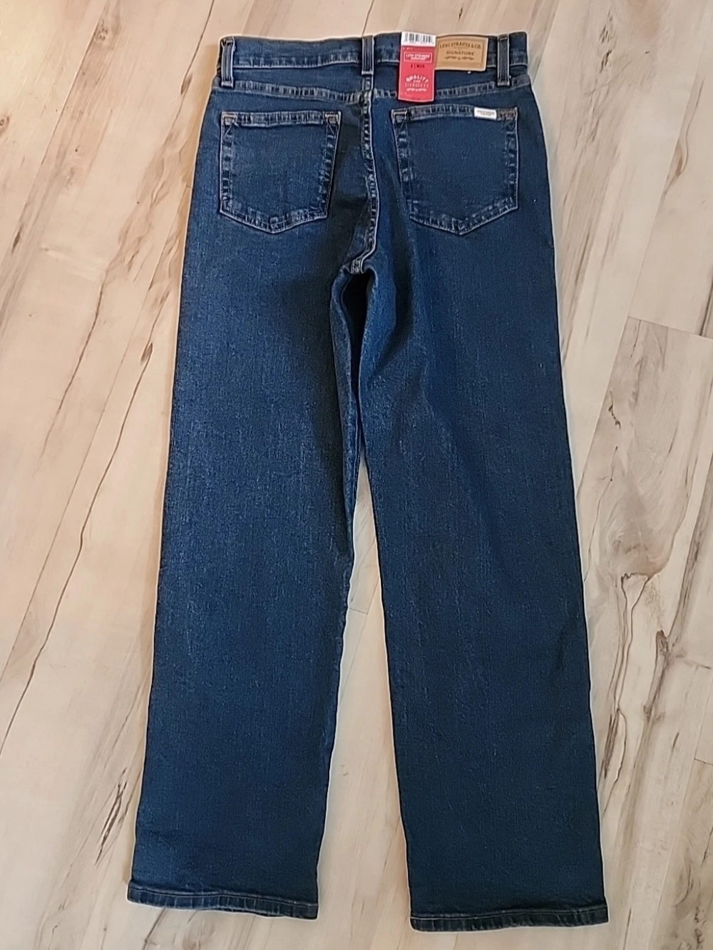Levi Strauss Signature Women's Vintage High Rise Straight Jeans Size 2/26 - Picture 3 of 9